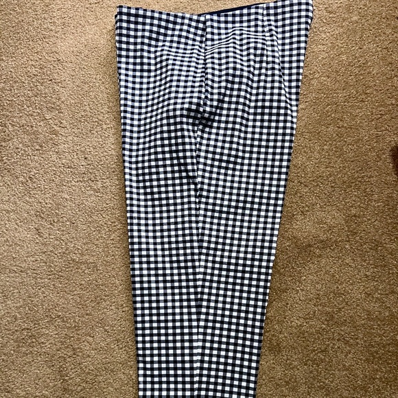 CHARTER CLUB NAVV & WHITE CHECK CAPRI - Picture 1 of 3